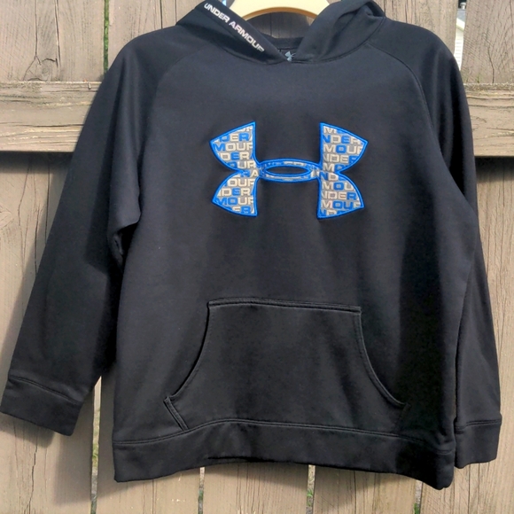 Under Armour Other - Under Armour Hoodie Boys size Large